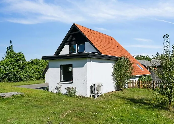 Villa Charming For Rent Rødby